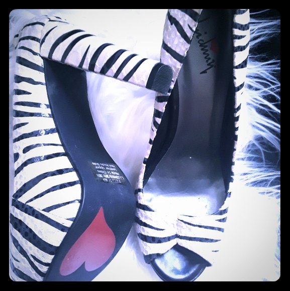 Luichiny Jen Jen Heels - Picture 1 of 1